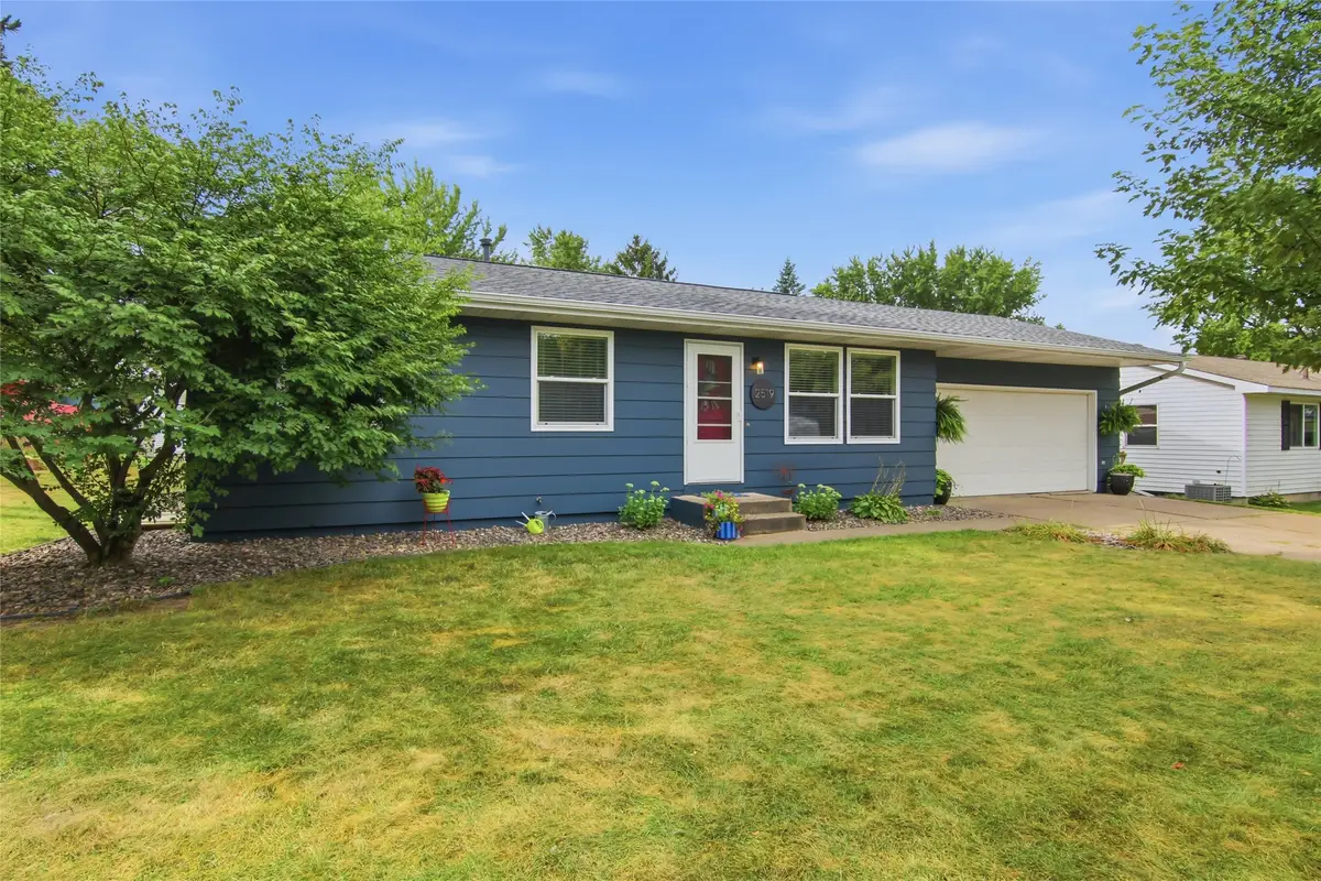 2519 Bartlett Avenue, Altoona, WI 54720 - #1