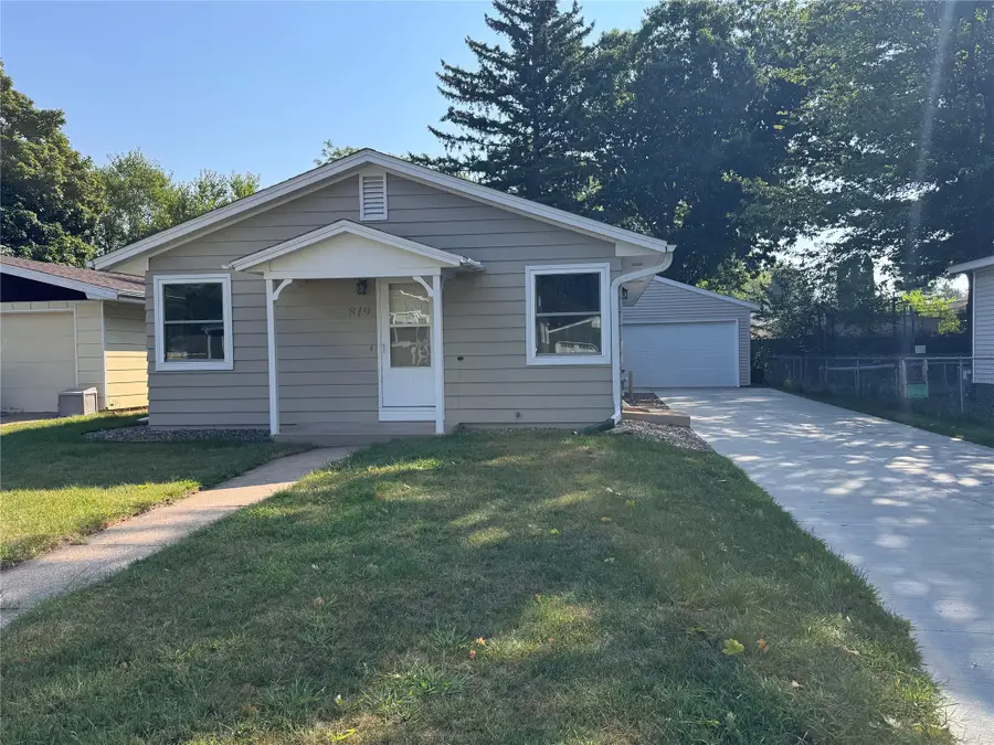 819 Brighton Street, Altoona, WI 54720 - #2