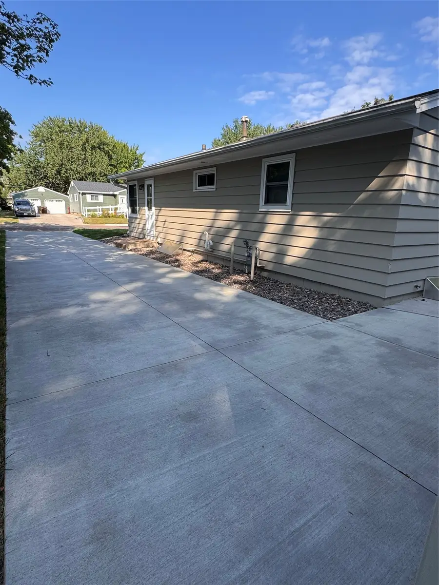 819 Brighton Street, Altoona, WI 54720 - #3