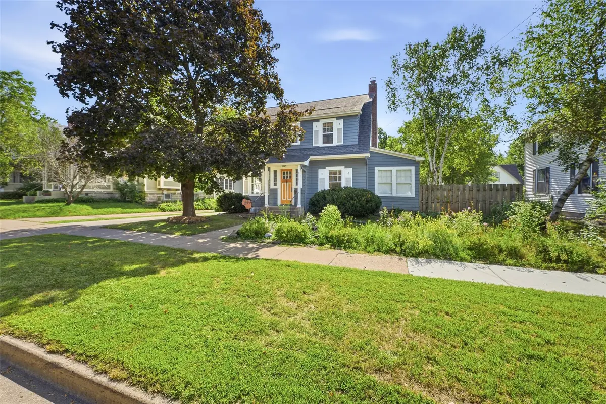 411 Jefferson Street, Eau Claire, WI 54701 - #1