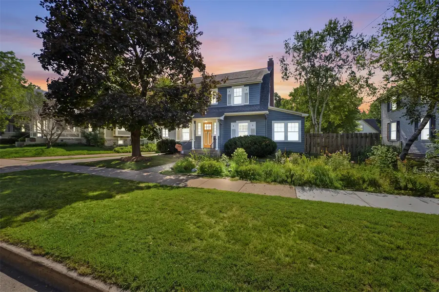 411 Jefferson Street, Eau Claire, WI 54701 - #2