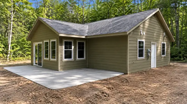 6040N Robin Lane, Stone Lake, WI 54876