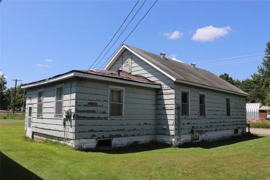 218 E Main Street, Fairchild, WI 54741 - #2