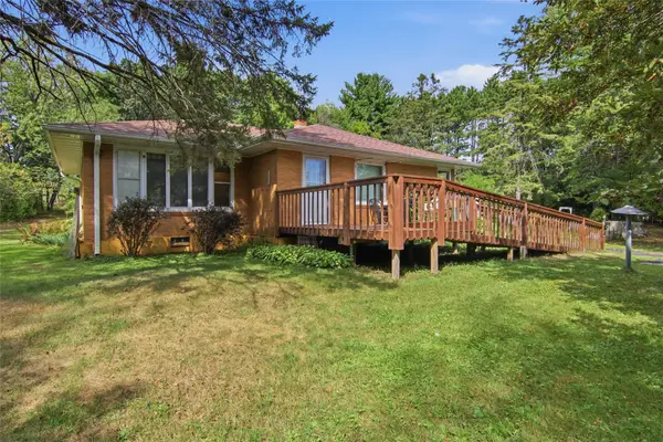 1290 County Road F, Eau Claire, WI 54703