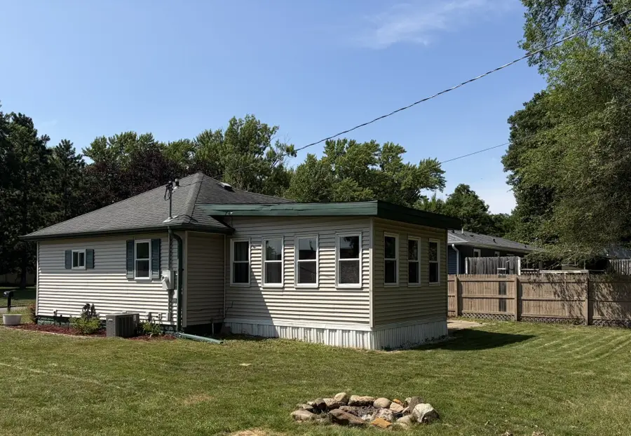 1307 Barron Street, Eau Claire, WI 54703 - #2