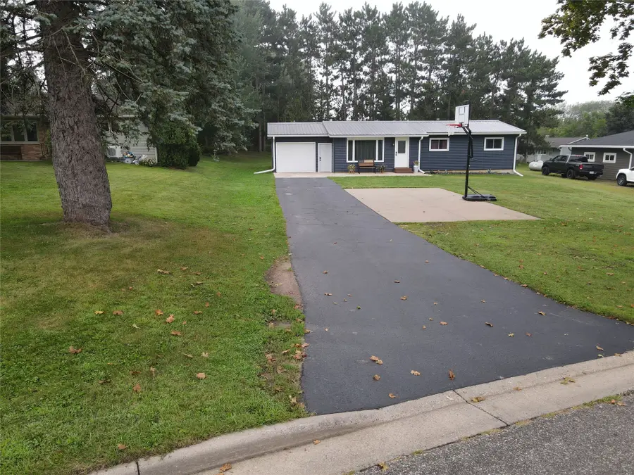 429 Auth Street, Durand, WI 54736 - #3