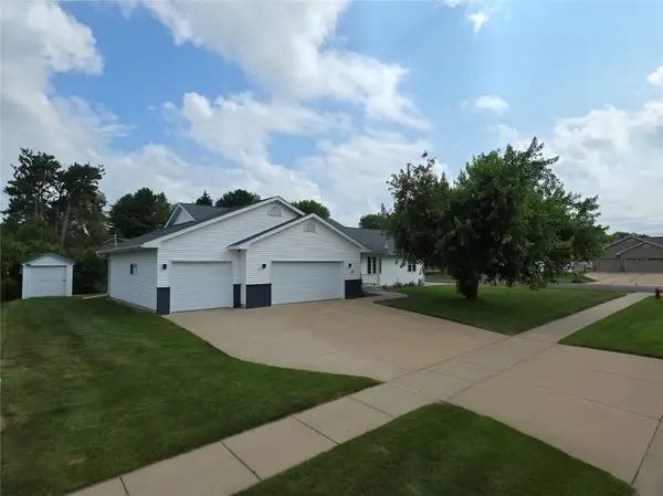 4508 Springfield Drive, Eau Claire, WI 54701