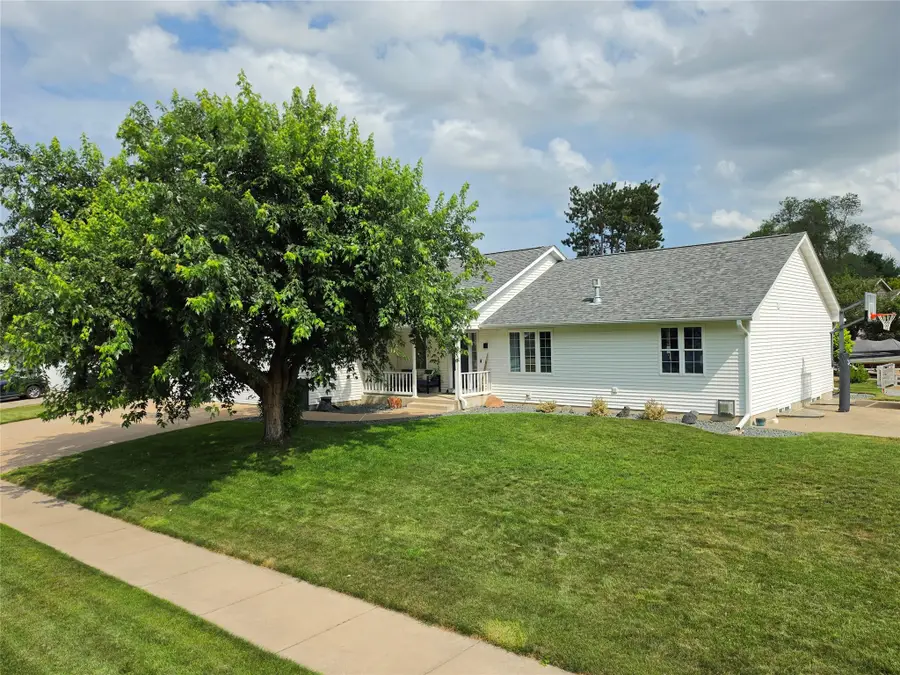 4508 Springfield Drive, Eau Claire, WI 54701 - #2
