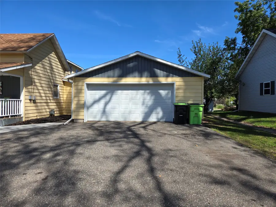 207 W 15th Street, Neillsville, WI 54456 - #2