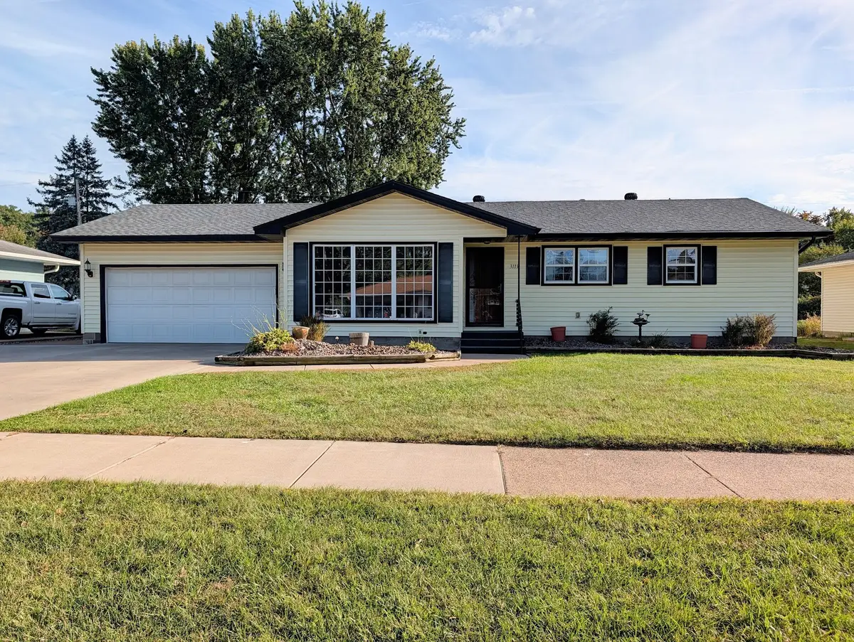 3119 Leslie Lane, Eau Claire, WI 54703 - #1