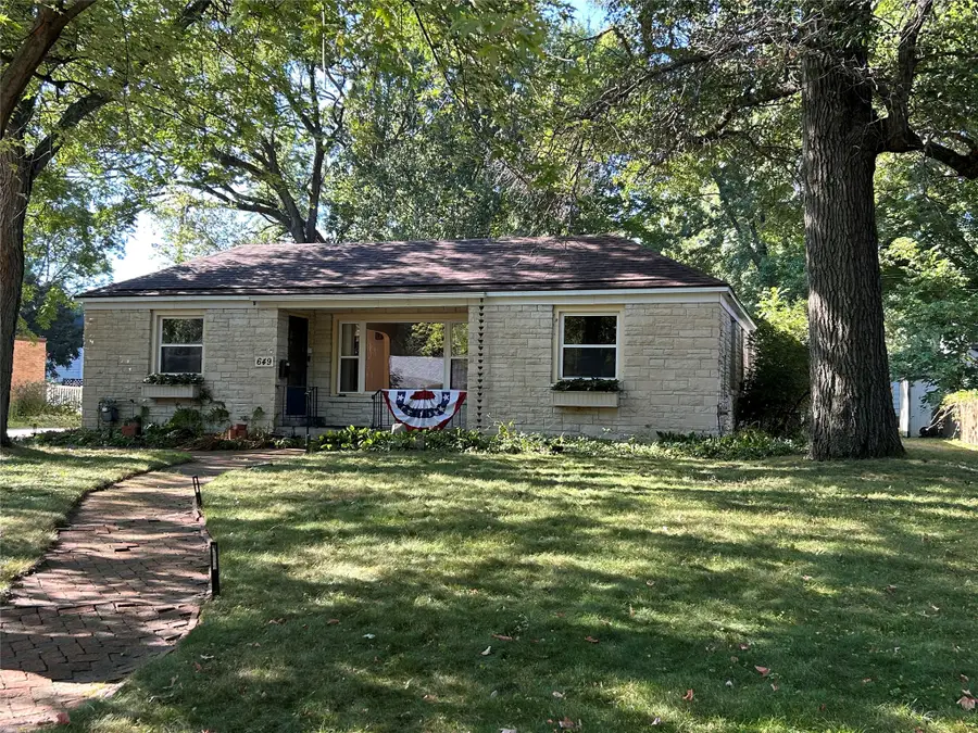 649 Putnam Drive, Eau Claire, WI 54701 - #2