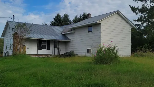 3585 Highway 49, Rosholt, WI 54473