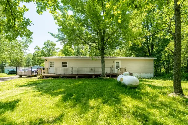 9417 Partridge Road, Eau Claire, WI 54703
