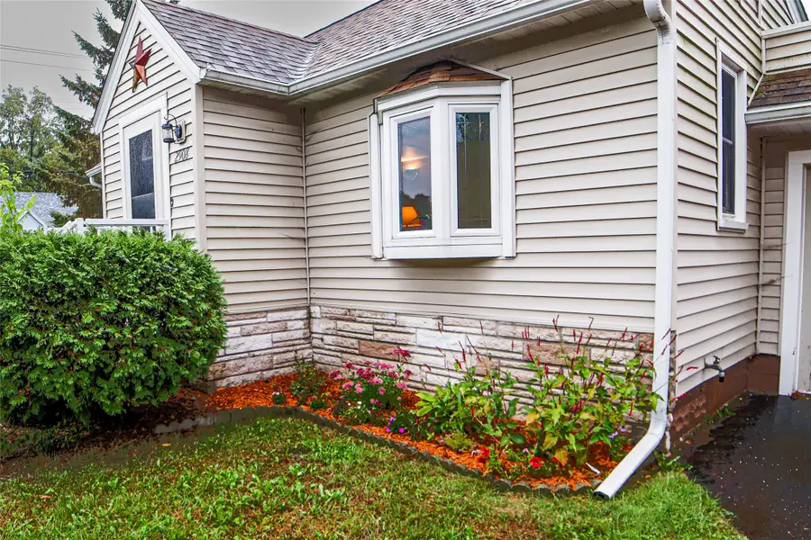 2908 6th Street, Eau Claire, WI 54703 - #3