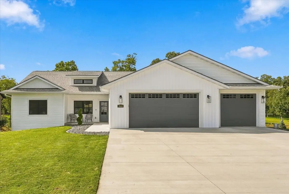 5022 Woodlands Drive, Eau Claire, WI 54703 - #1