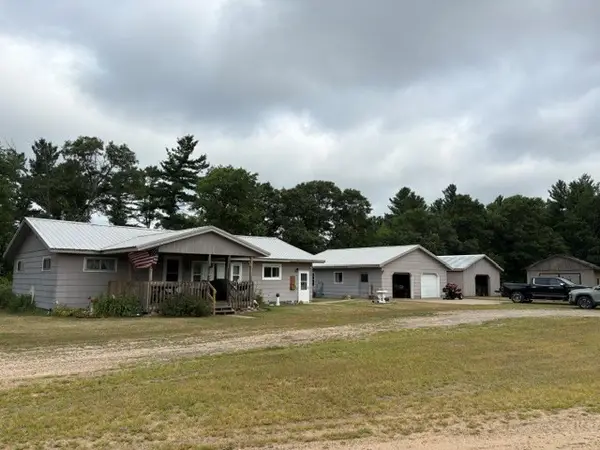 990 Winnebago Avenue, Black River Falls, WI 54615