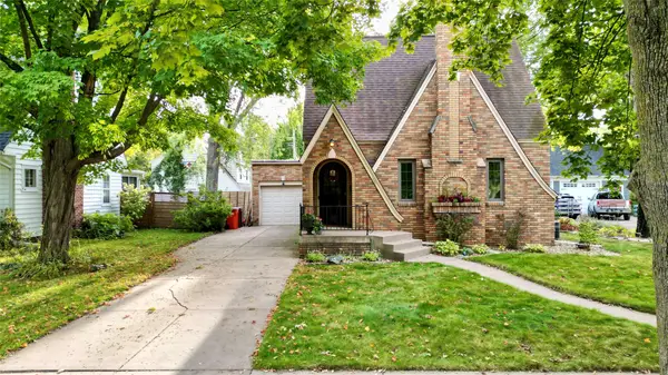 1627 Rust Street, Eau Claire, WI 54701