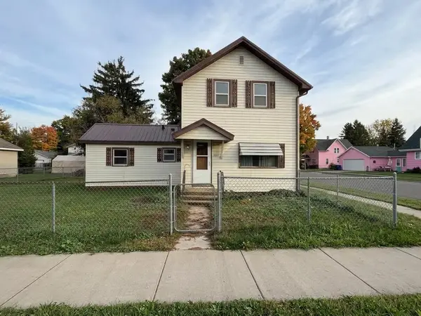 1037 E La Salle Avenue, Barron, WI 54812