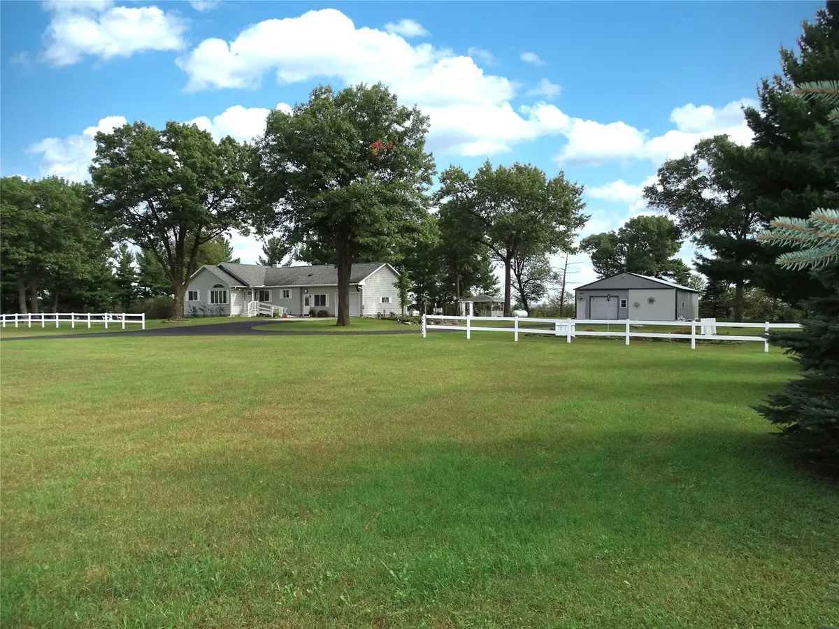 N6912 N Prairie Lane, Durand, WI 54736 - #1