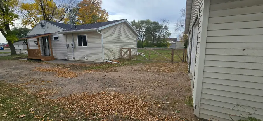 15 E John Street, Rice Lake, WI 54868 - #2