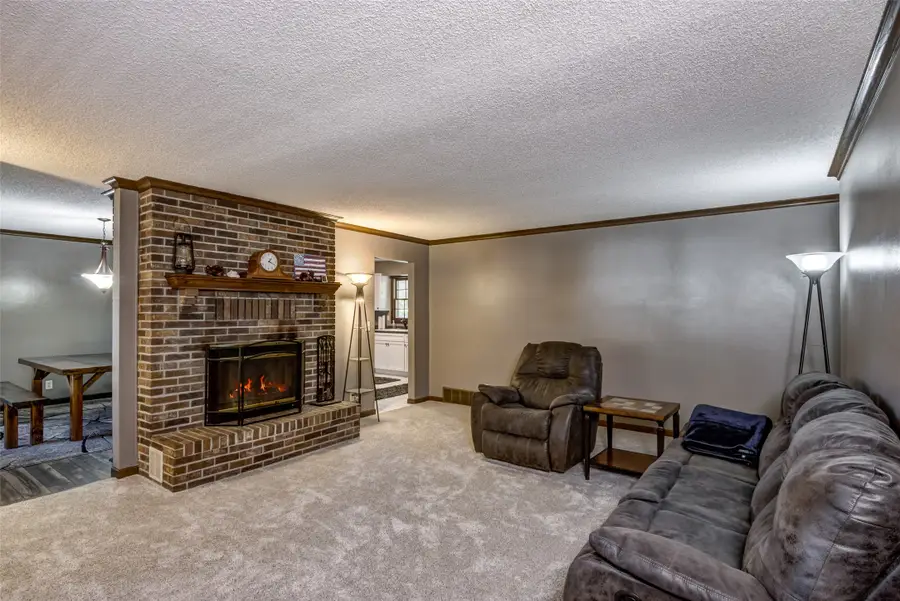 4610 Woodstock Court, Eau Claire, WI 54701 - #2