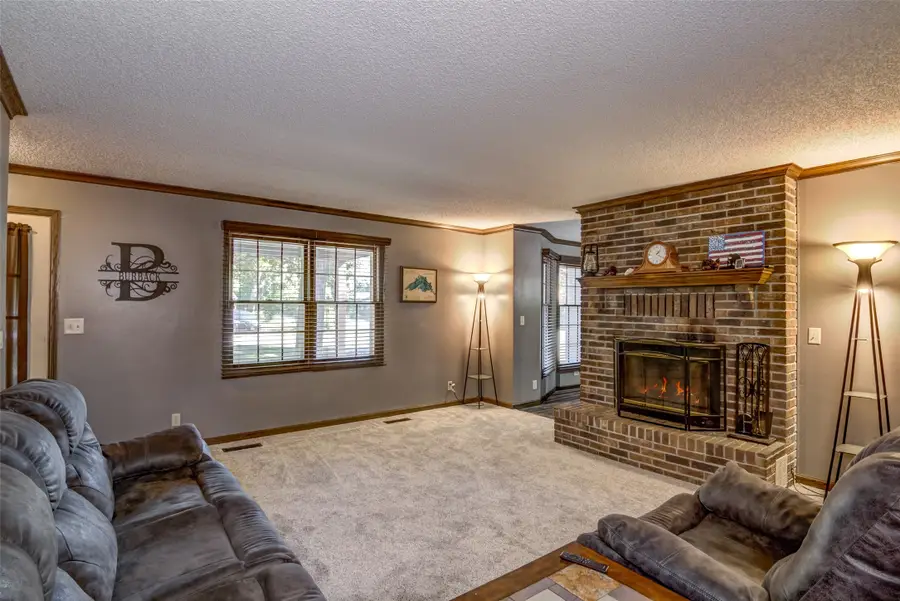 4610 Woodstock Court, Eau Claire, WI 54701 - #3
