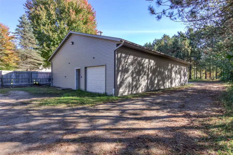 1900 N 60th Avenue, Eau Claire, WI 54703 - #3