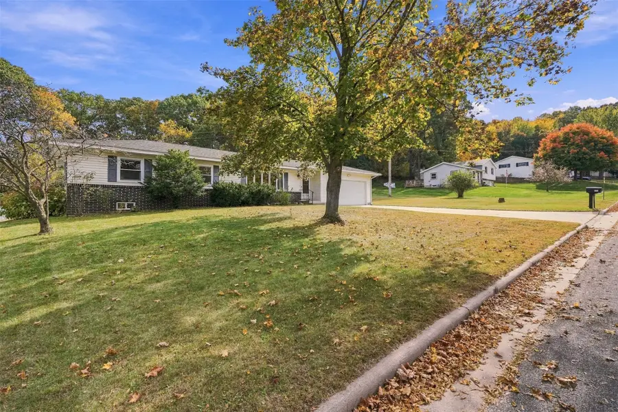 3101 Dale Road, Eau Claire, WI 54703 - #3