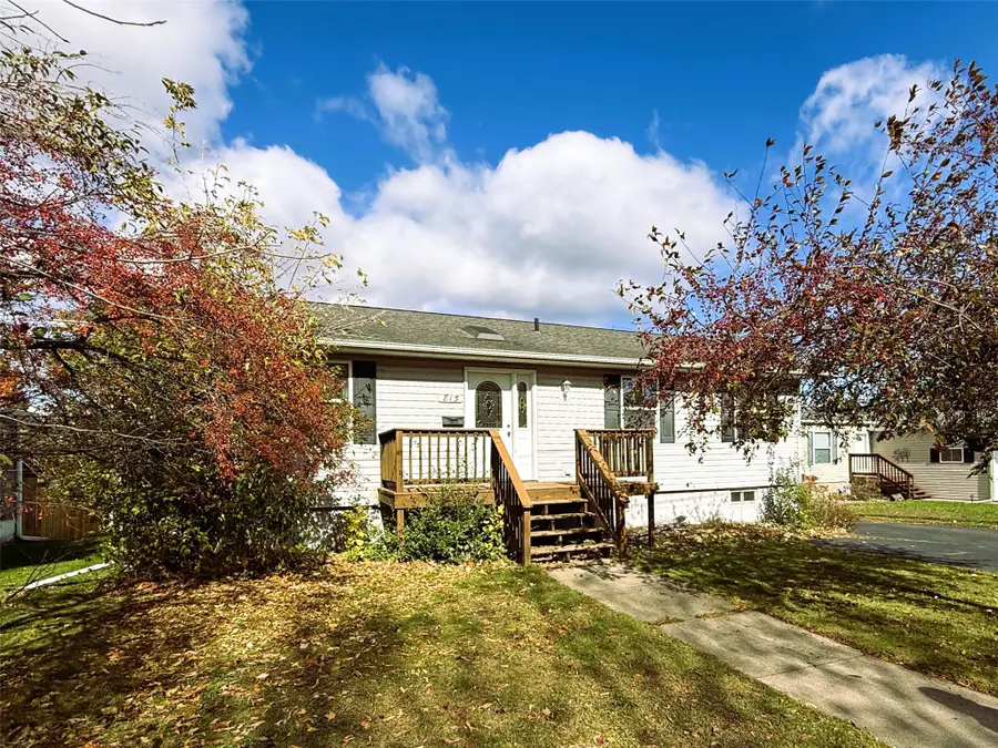 815 Lake Avenue E, Ladysmith, WI 54848 - #3