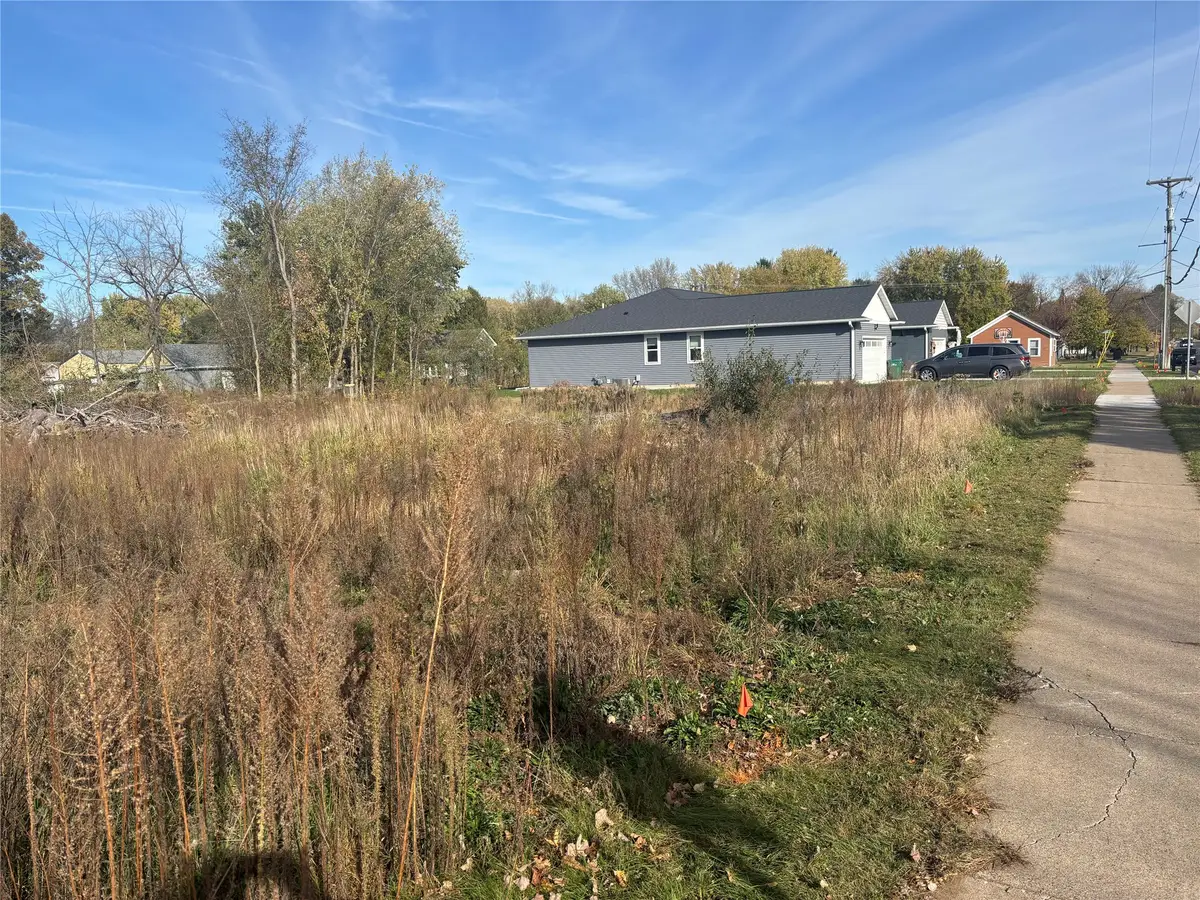 Outlot 1 Vine Street, Eau Claire, WI 54703 - #1