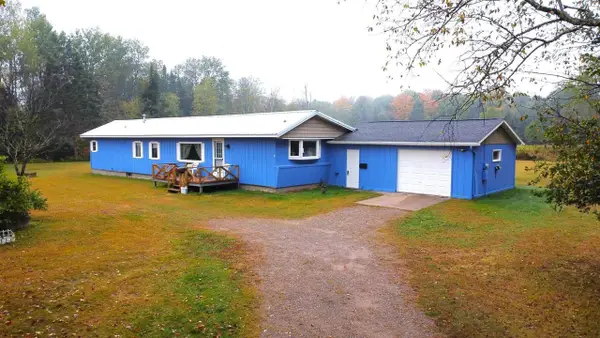 W3174 W HOLLISTER ROAD, Wolf River, WI 54491