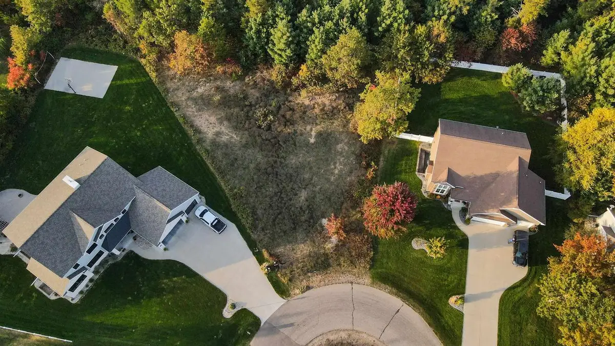 4350 STERLING DRIVE, Plover, WI 54467 - Image #1