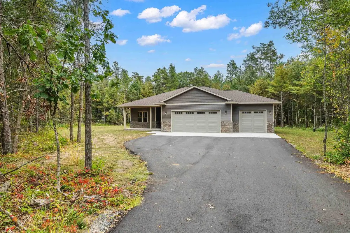 1403 SKYLINE DRIVE, Stevens Point, WI 54482 - Image #1