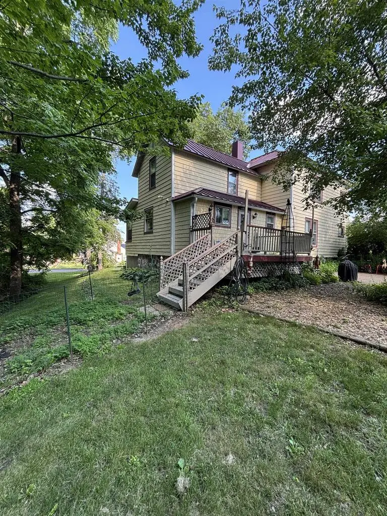 206 W RANDOLPH STREET, Rosholt, WI 54473 - Image #2