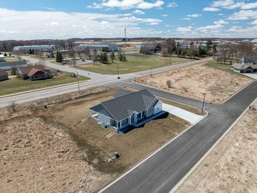 118105 BETTY DRIVE, Stratford, WI 54484 - Image #3