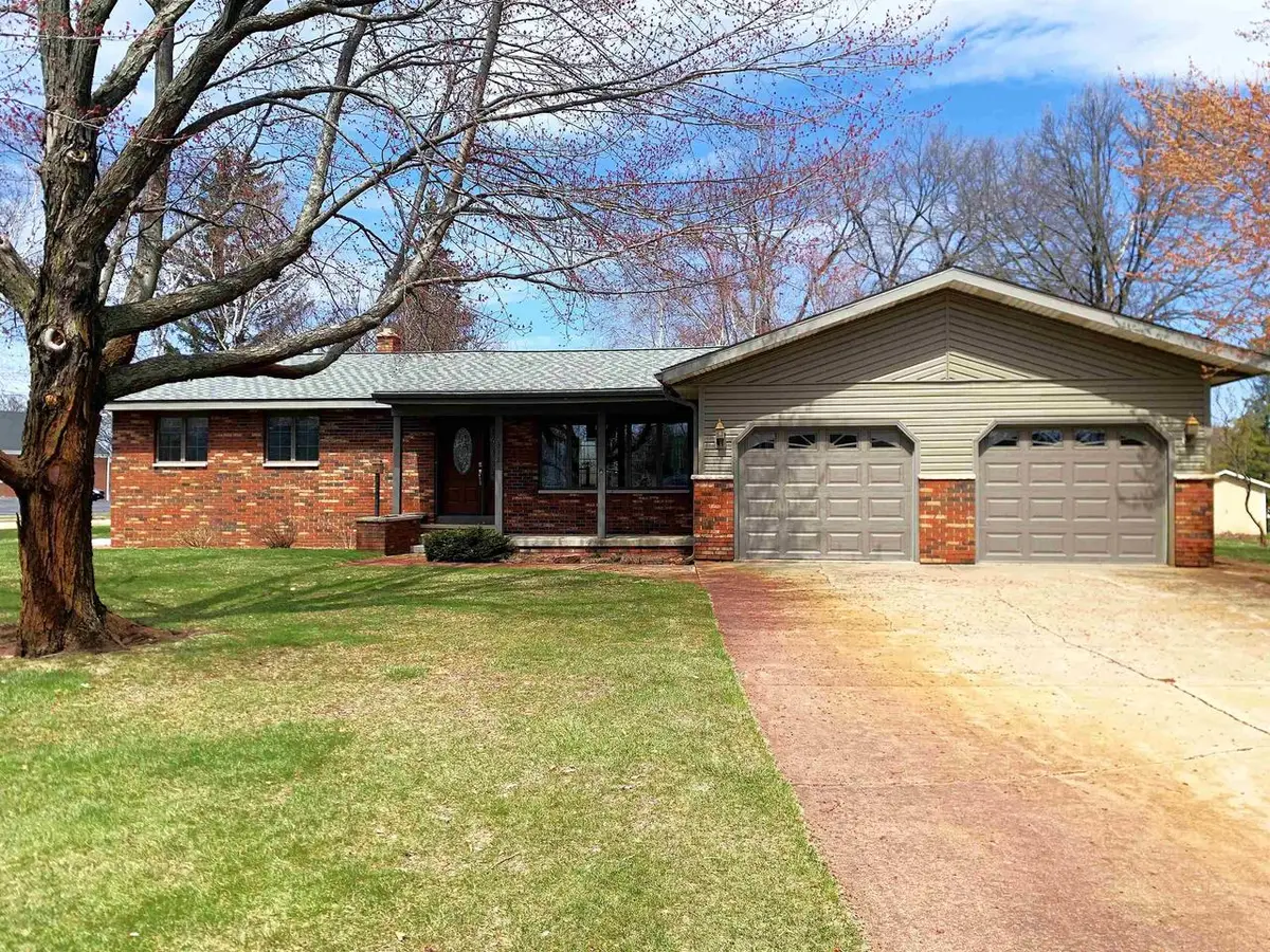 312 W BUEHLER AVENUE, Nekoosa, WI 54457 - Image #1