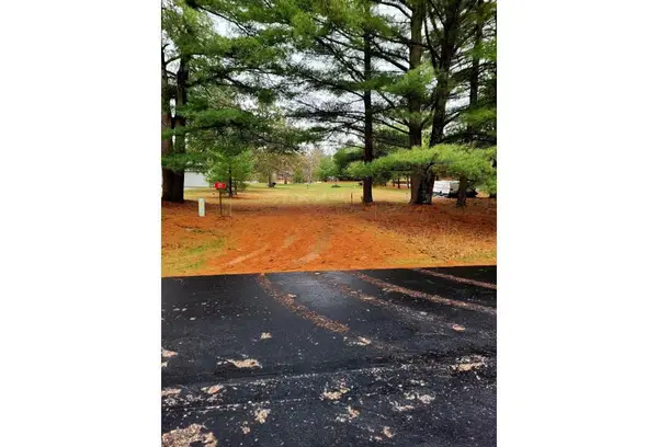 377 LEEDS COURT, Nekoosa, WI 54457