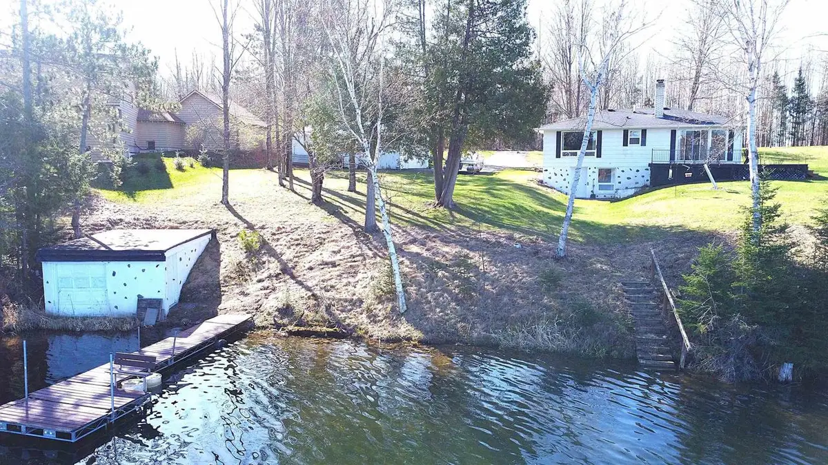 N9060 BIG TWIN LAKE LANE, Pickerel, WI 54465 - #1