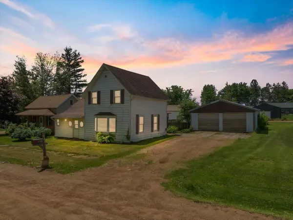 285 S MADISON STREET, Unity, WI 54488