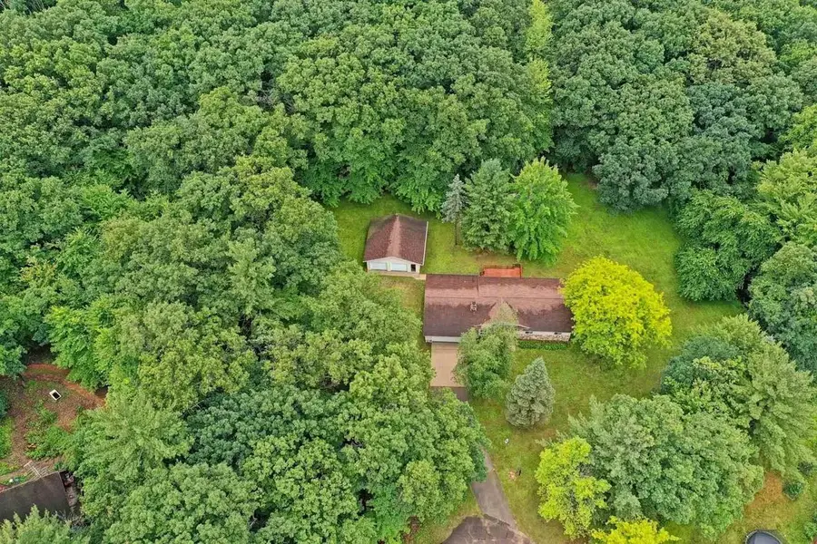 927 S OAKWOOD STREET, Hancock, WI 54943 - Image #2