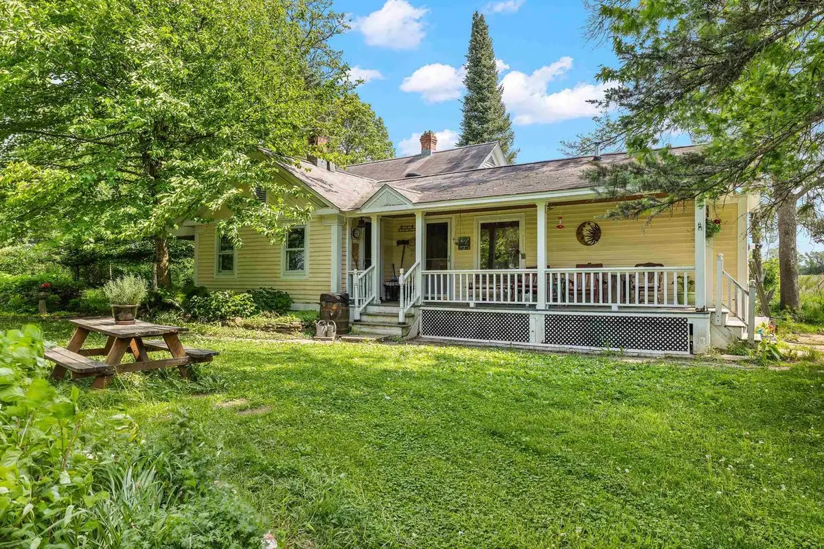 1780 Waller Road, Iola, WI 54945 - Image #1