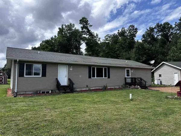 225600 COUNTY ROAD Y, Hatley, WI 54440