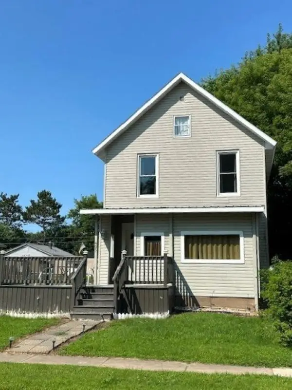 405 3RD STREET NORTH, Abbotsford, WI 54405