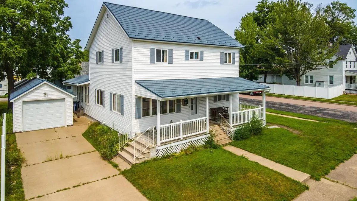 501 3RD STREET, Mosinee, WI 54455 - #1