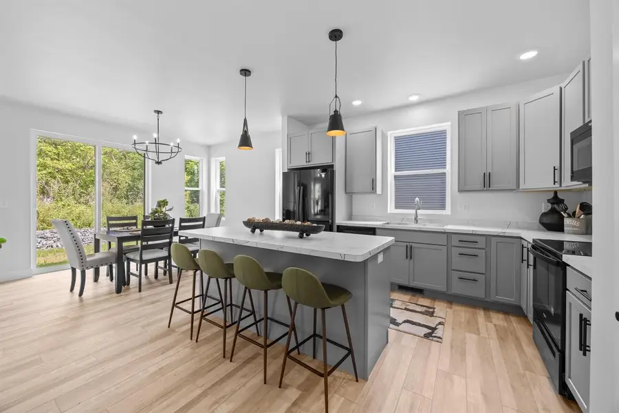 350 ROARK WAY, Amherst, WI 54409 - Image #3