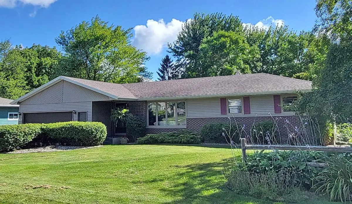 1701 N PALMETTO AVENUE, Marshfield, WI 54449 - Image #1