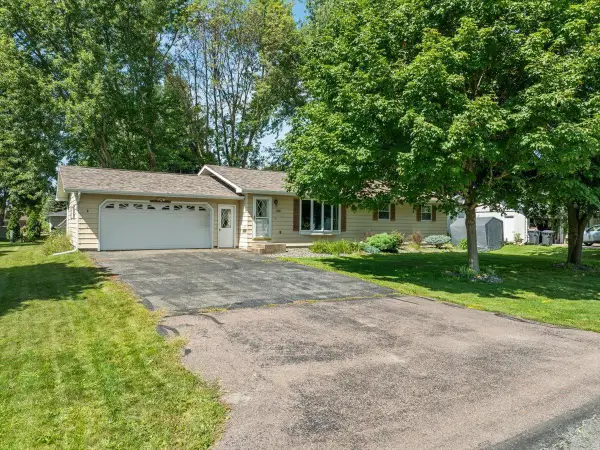 2706 S MAYWOOD AVENUE, Marshfield, WI 54449