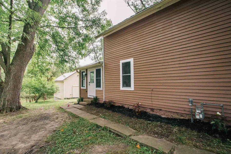 315 W BEGLEY STREET, Greenwood, WI 54437 - Image #3