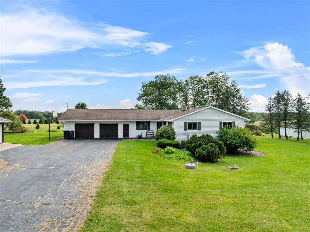 116365 BIRCH TREE ROAD, Marshfield, WI 54449 - Image #1