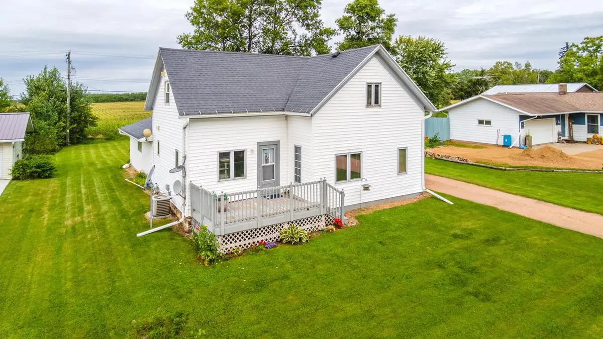 232366 COUNTY ROAD E, Athens, WI 54411 - Image #1